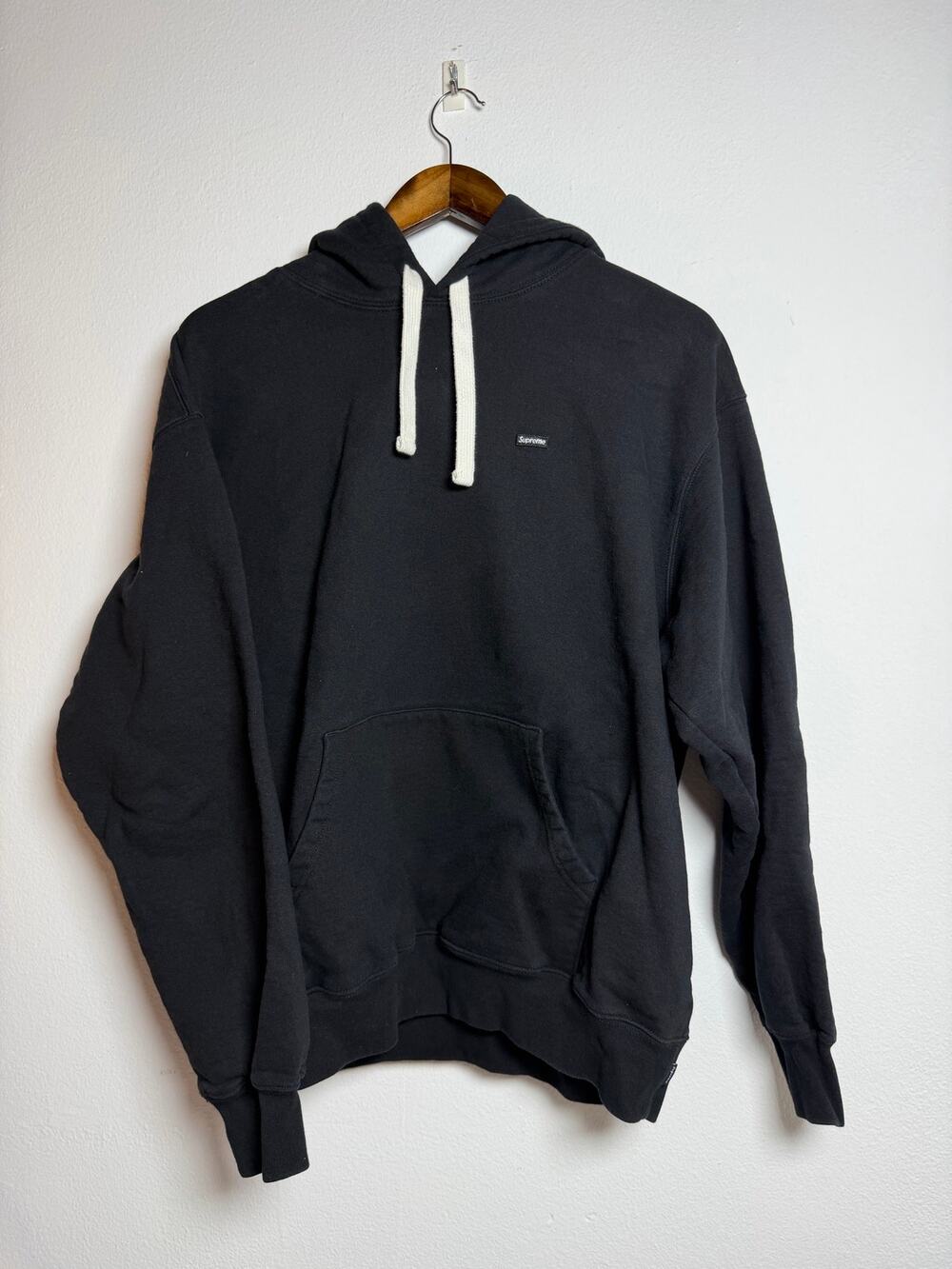 Supreme Small Box Drawcord Hooded Sweatshirt